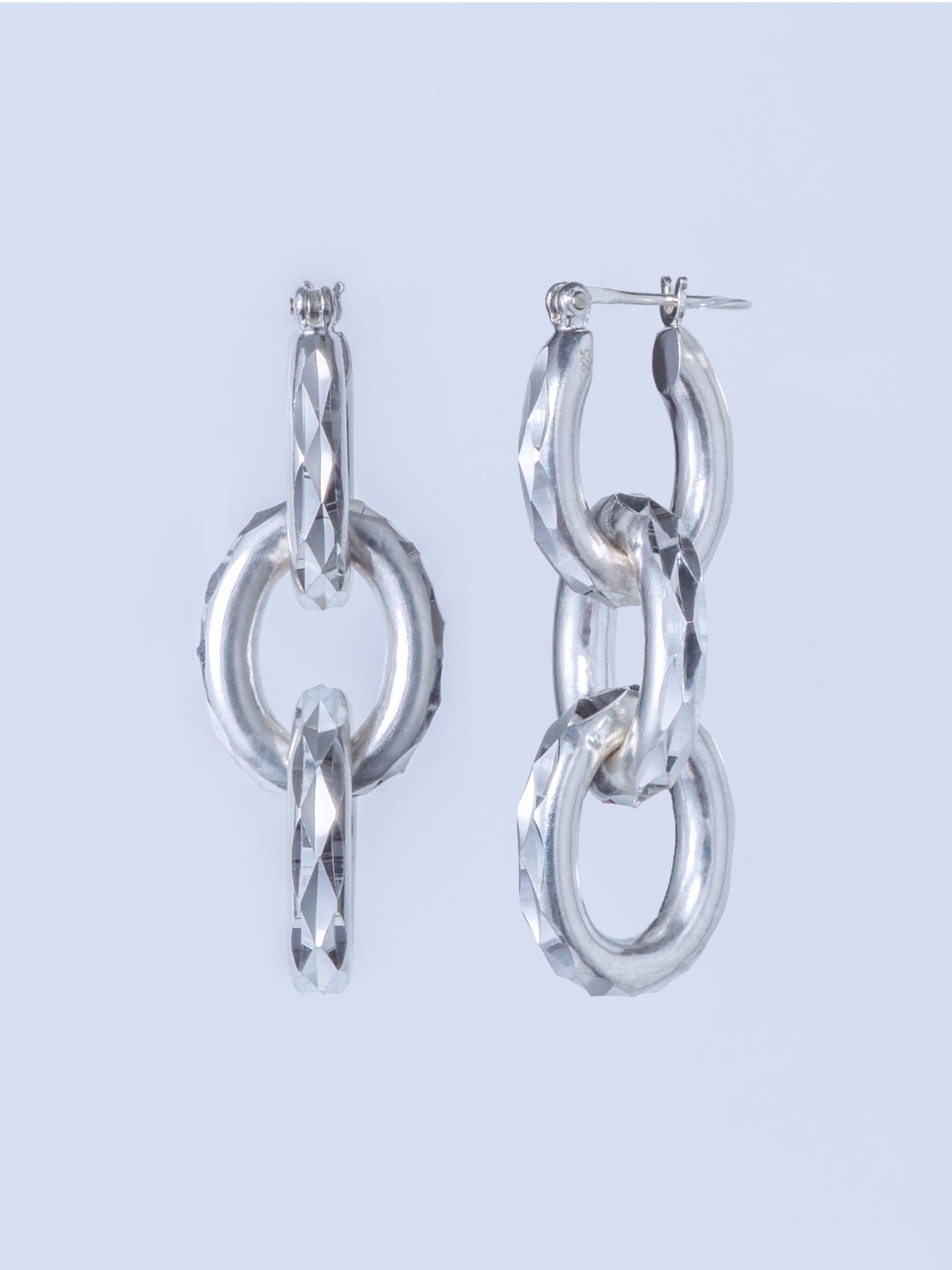 ANTWERP DESIGN CUT TRIPLE PIERCED EARRING