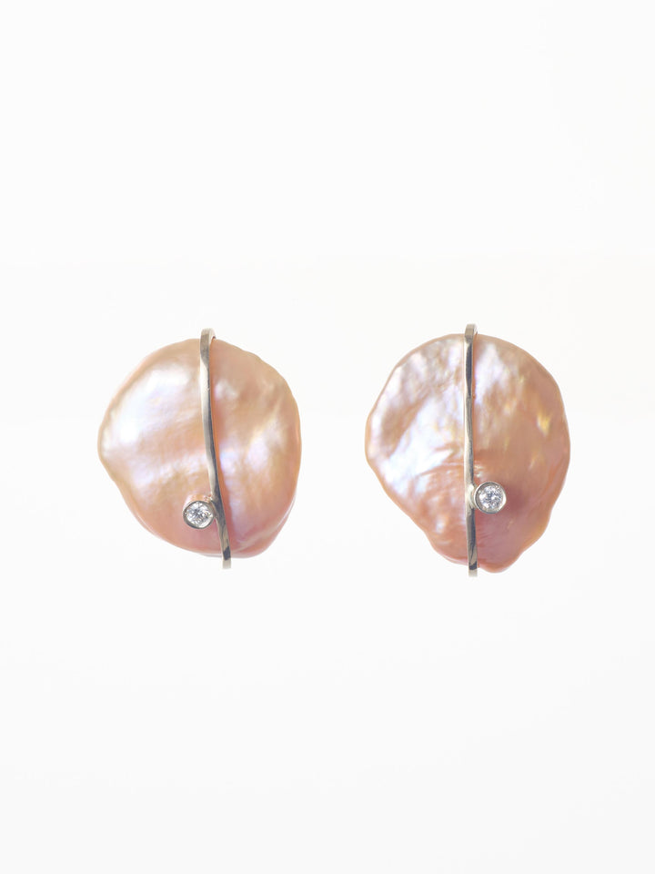 数量限定】ペタルス パール ピアス（オレンジ系） | ENEY エネイ