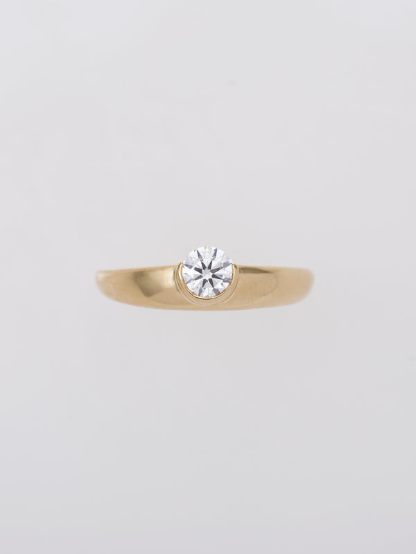 DROP STRAIGHT 0.3CT ROUND K18YG RING