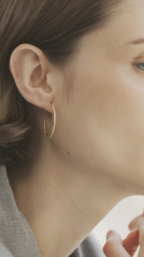 カガヤキ K18YG ピアス | ENEY エネイ – ENEY公式オンラインストア