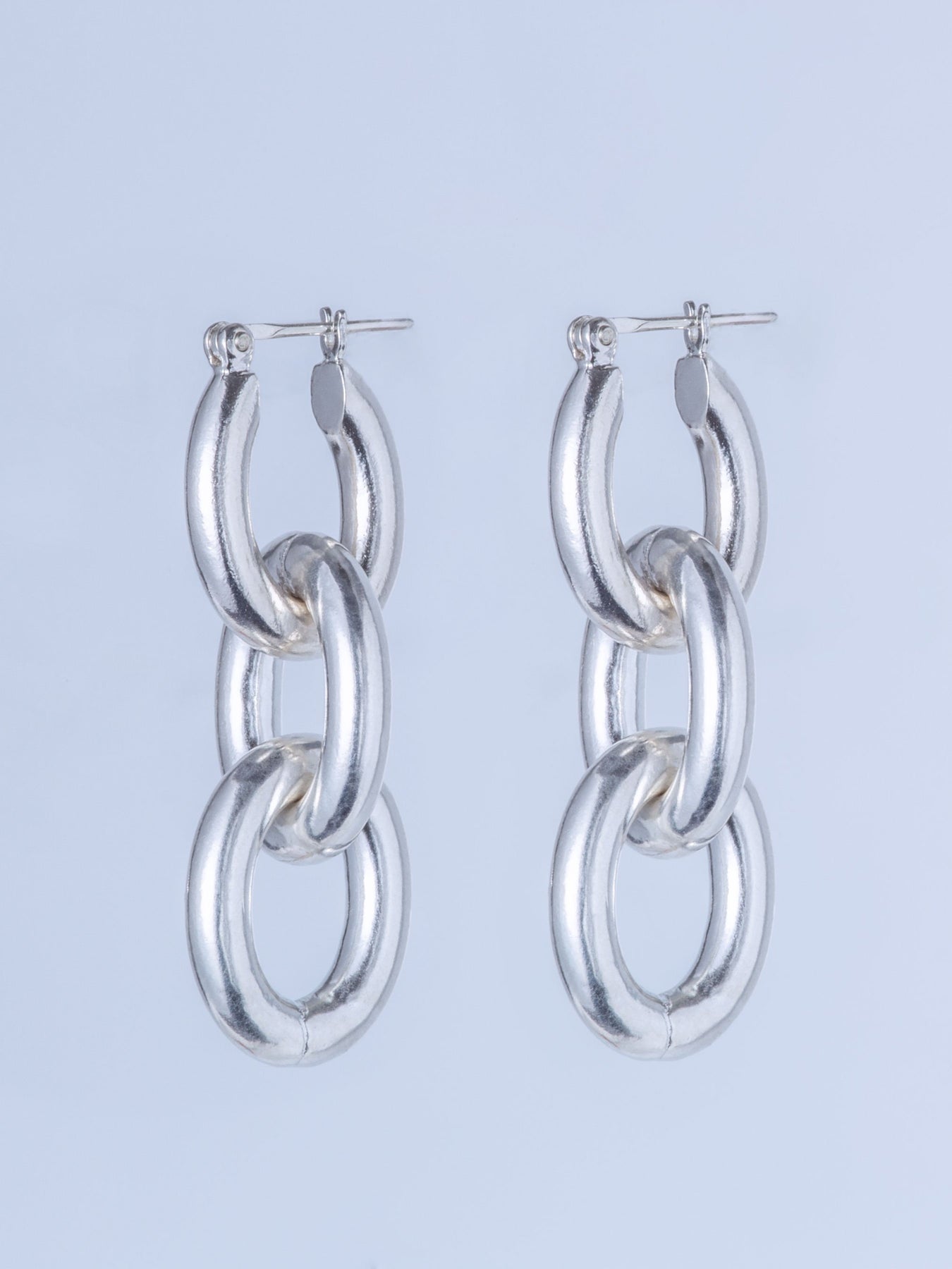 ANTWERP TRIPLE PIERCED EARRING